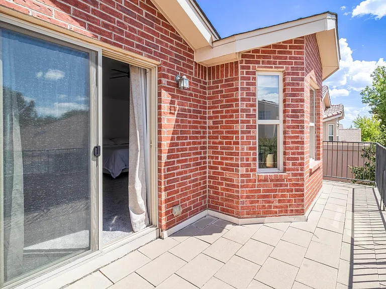 9223 Drolet Dr NW — Photo 18