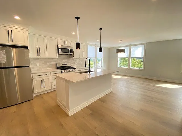 92 Walnut St #2 — Photo 7