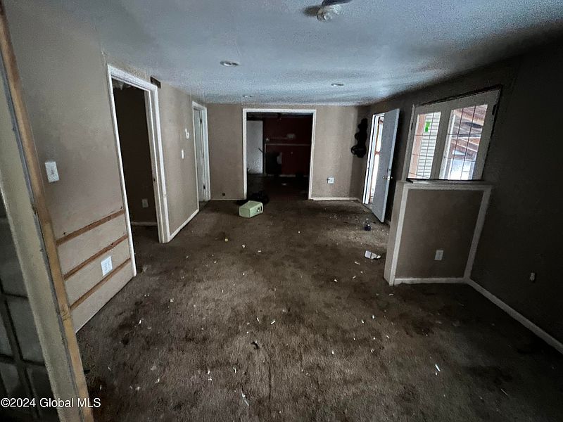 4th image of 110 Dunsbach Road