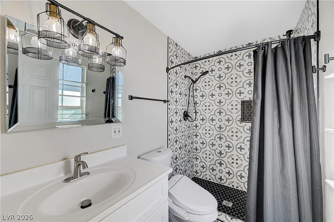 3 bed, 2.0 bath, 1267 sqft, $2,500 — Photo 4