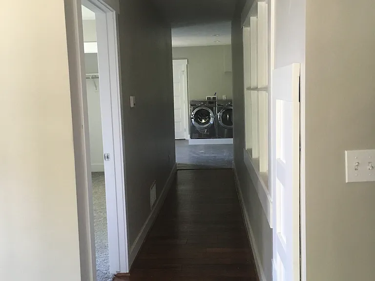 301 N Almond St — Photo 9