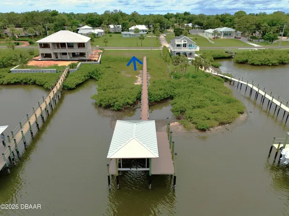 211 N Riverside Dr, Edgewater, FL 32132