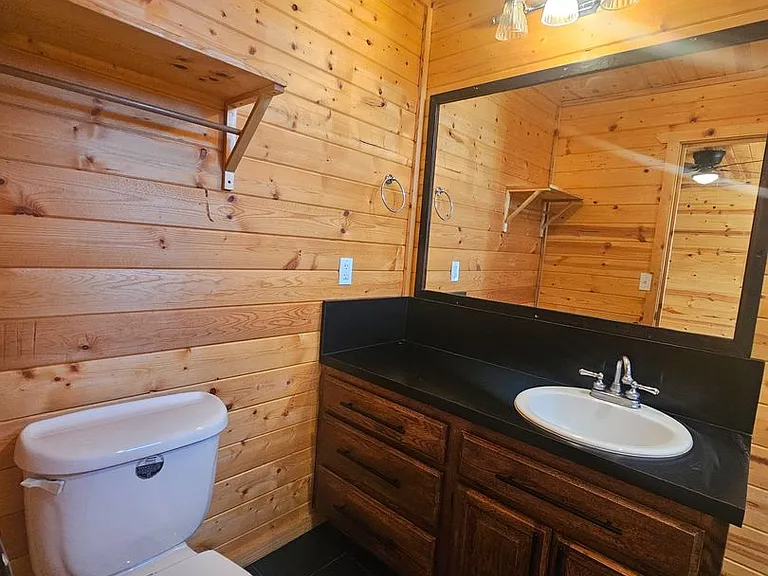 13477 Oak Run Rd — Photo 23