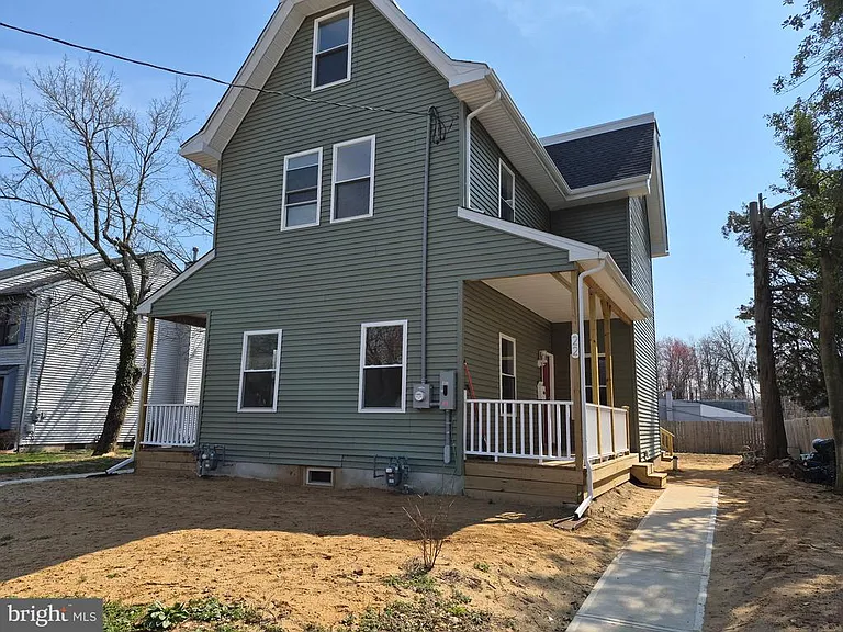 20 Pine St — Photo 11
