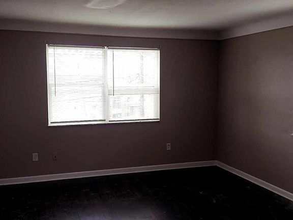3rd image of 3833 Boudinot Ave APT 4