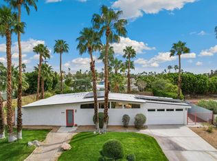 2160 N Roberto Dr, Palm Springs, CA 92262