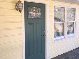 411 Chattahoochee St, Roswell, GA 30075
