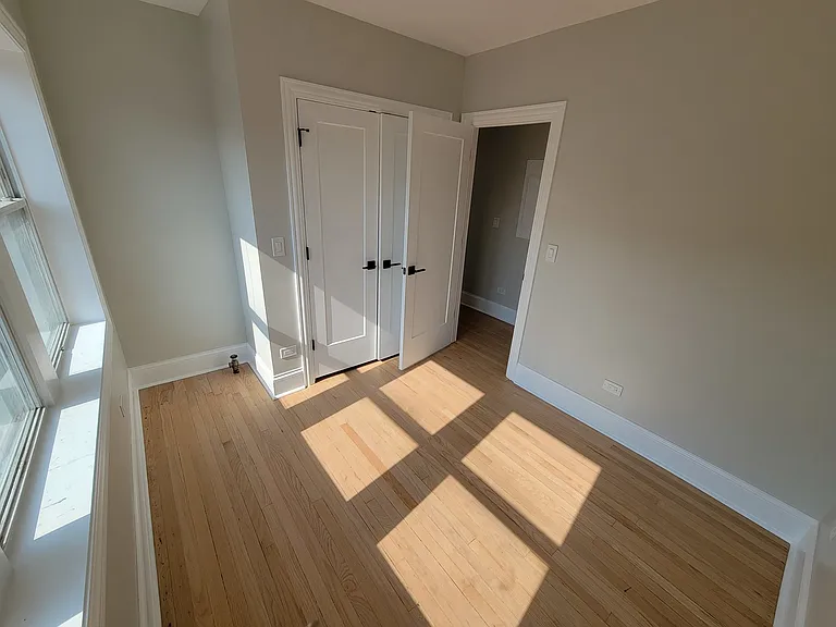 6416 N Richmond St #1B — Photo 16