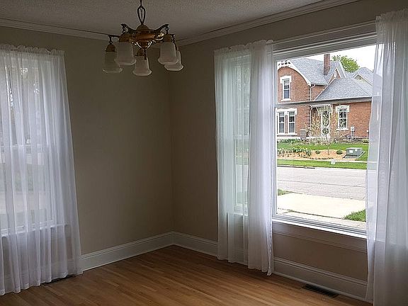 Front Living room