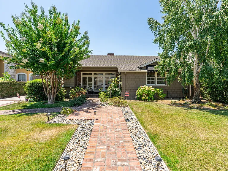 W Pamela Rd — Photo 4