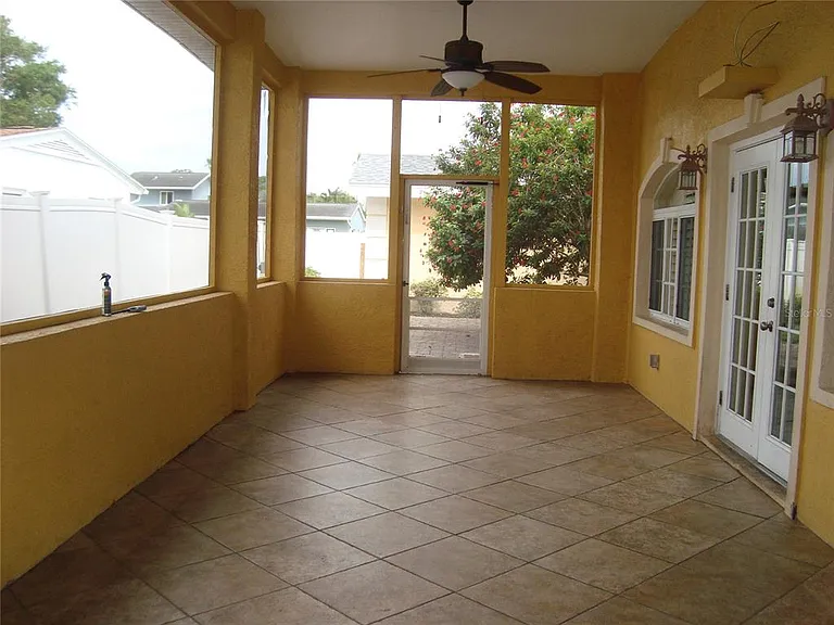 601 Palm Ave — Photo 26