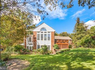 10905 Bornedale Dr, Hyattsville, MD 20783