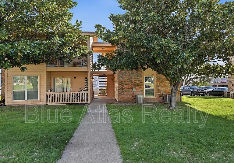8030 Cambridge Cir #A — Photo 20