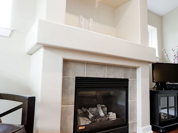 4th image of 10619 221st Ln NE Unit 204