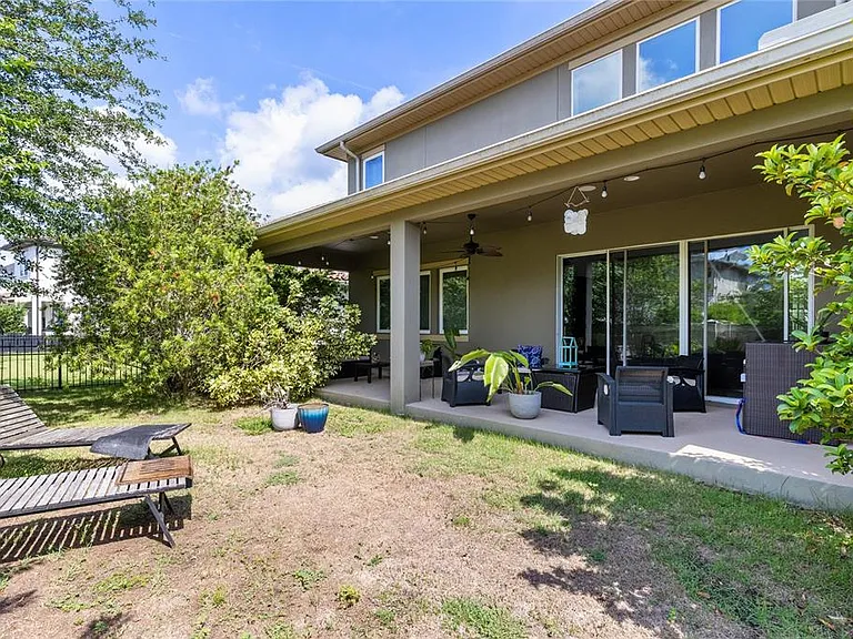 8802 Finsen St — Photo 29