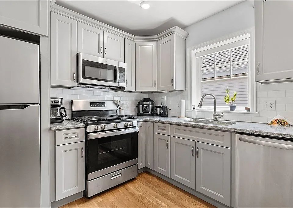 41-43 Horace St #1