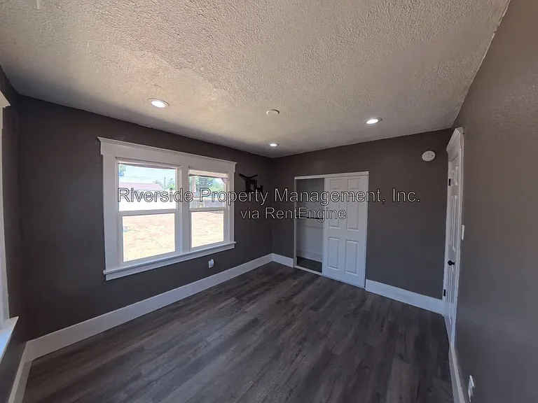 4379 Cover St — Photo 28