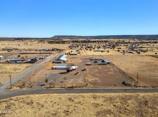 2 S Tumbling T Dr, Springerville, AZ 85938