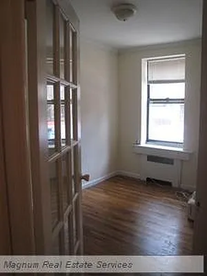 Rented by Magnum Realty Holdings, LLC | media 9