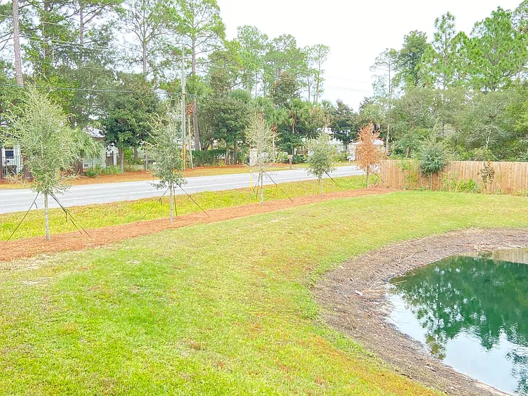 19 Sandhill Pines Dr — Photo 30