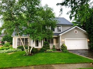 1124 Willoby Ln, Elgin, IL 60120