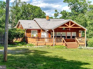 2040 Panorama View Dr, Stanley, VA 22851