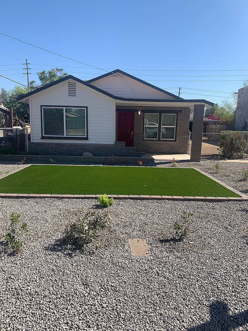 2 bed, 850 sqft, $1,595 — Photo 1