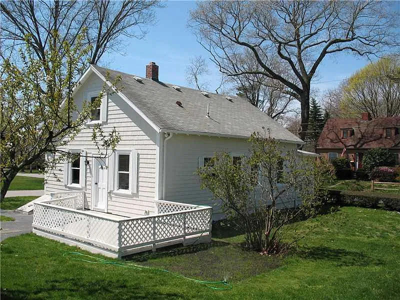 78 Walnut Rd