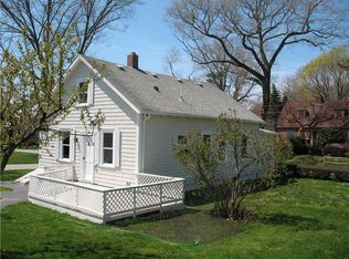 78 Walnut Rd, Barrington, RI 02806