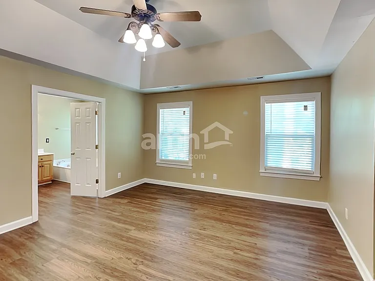 2713 Twin Ash Ct — Photo 14