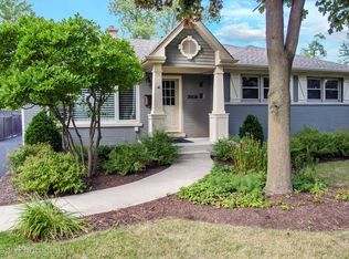 2608 Central Rd, Glenview, IL 60025