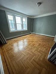 166 Jewett Avenue, #4A