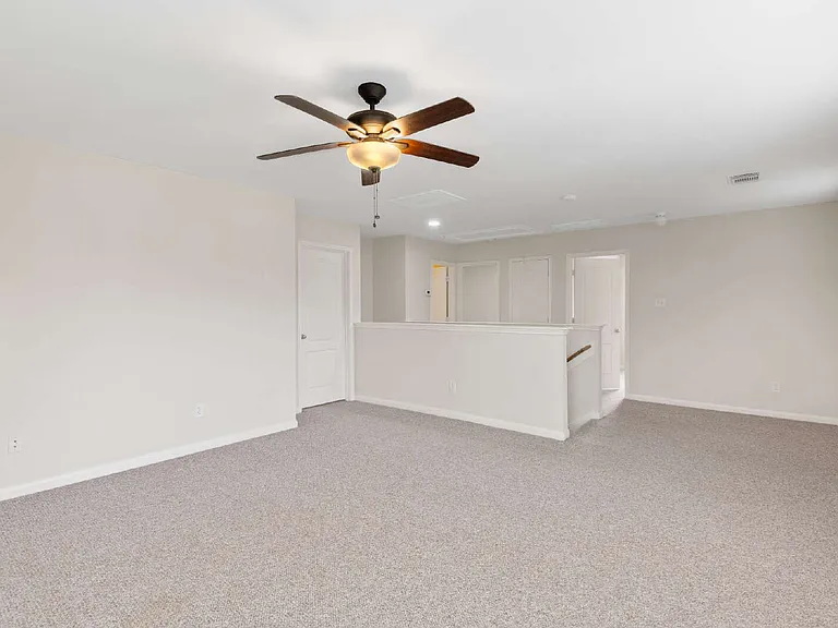 18226 Fair Grange Ln — Photo 15