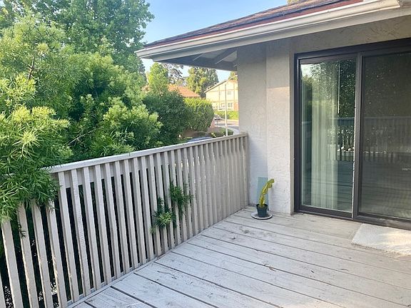 4th image of 4011 Camino Lindo
