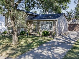 4128 E Madison Ave, Des Moines, IA 50317