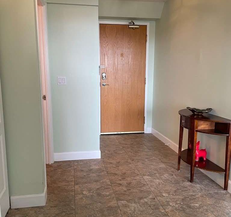 1st image of 107 Bagot St #509