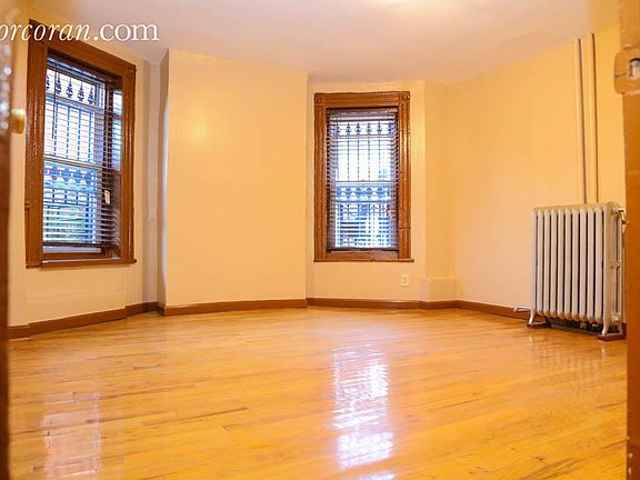 4th image of 282 Stuyvesant Ave #1