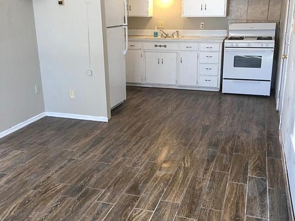 2nd image of 6101 S Douglas Ave