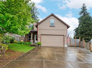 266 S 67th Ct, Springfield, OR 97478