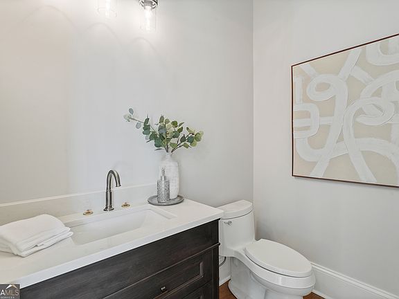 5th image of 16500 Hopewell Rd