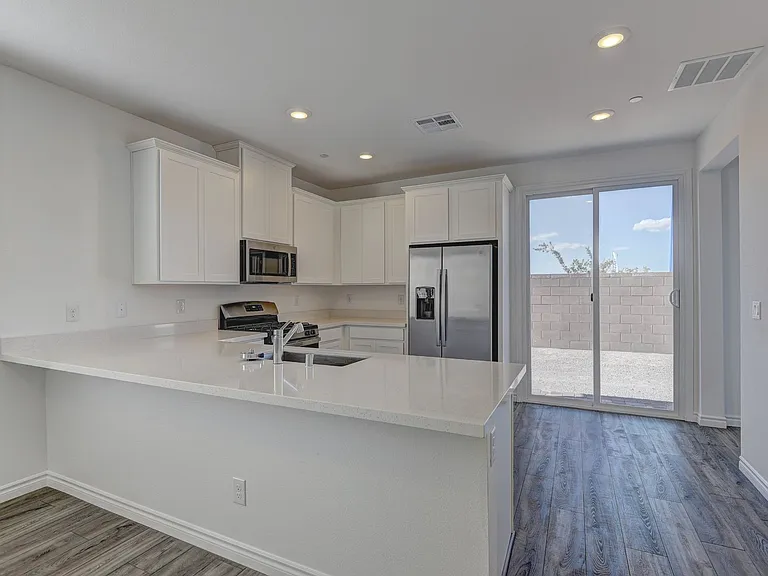222 Palisade Falls Ave — Photo 17