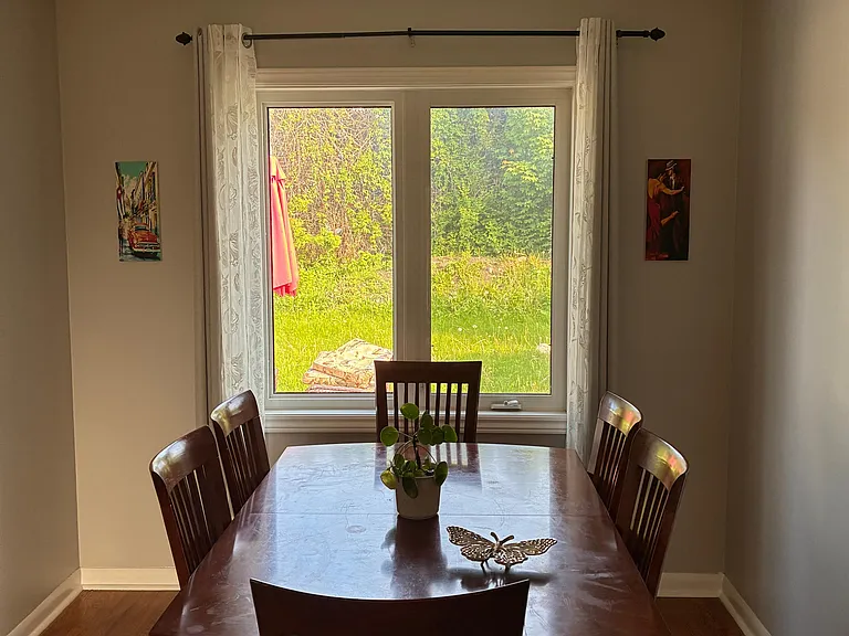 179 Abbotsford Rd — Photo 3