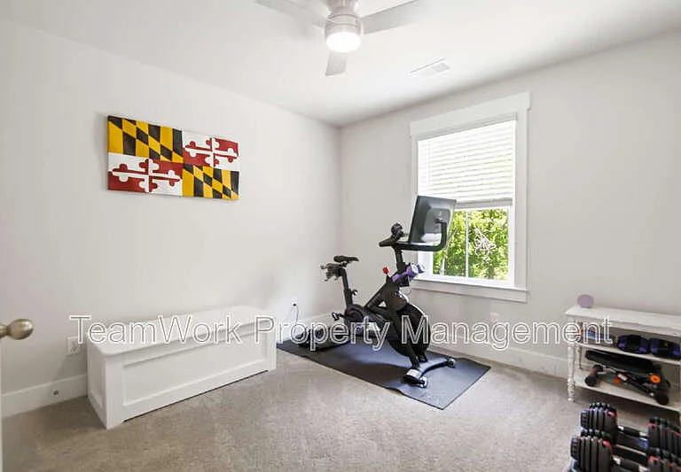 7722 Park Gate Dr — Photo 27