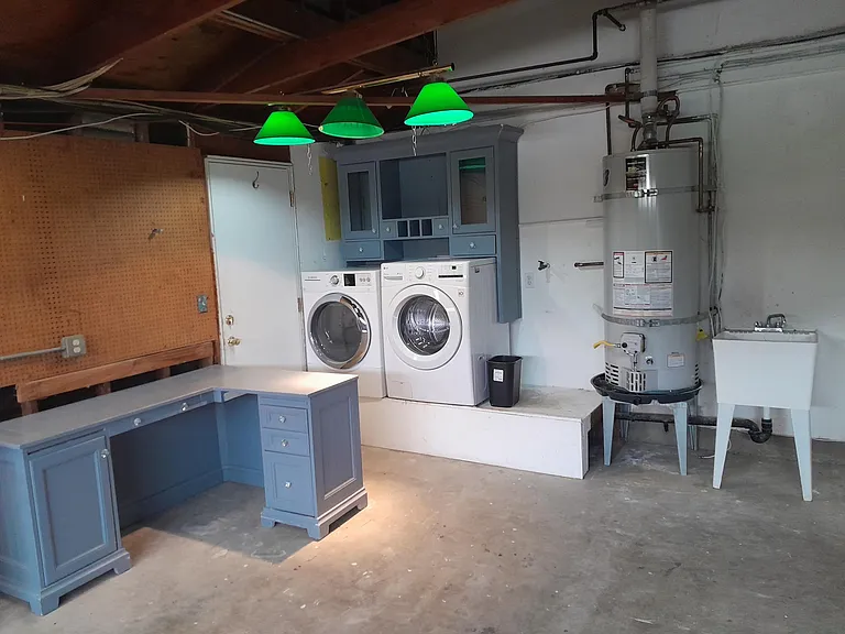 822 Santa Inez — Photo 20