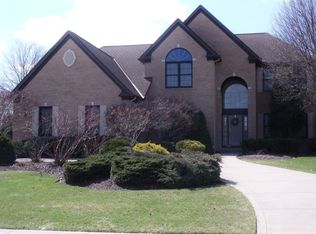 8420 Windsor Way, Broadview Heights, OH