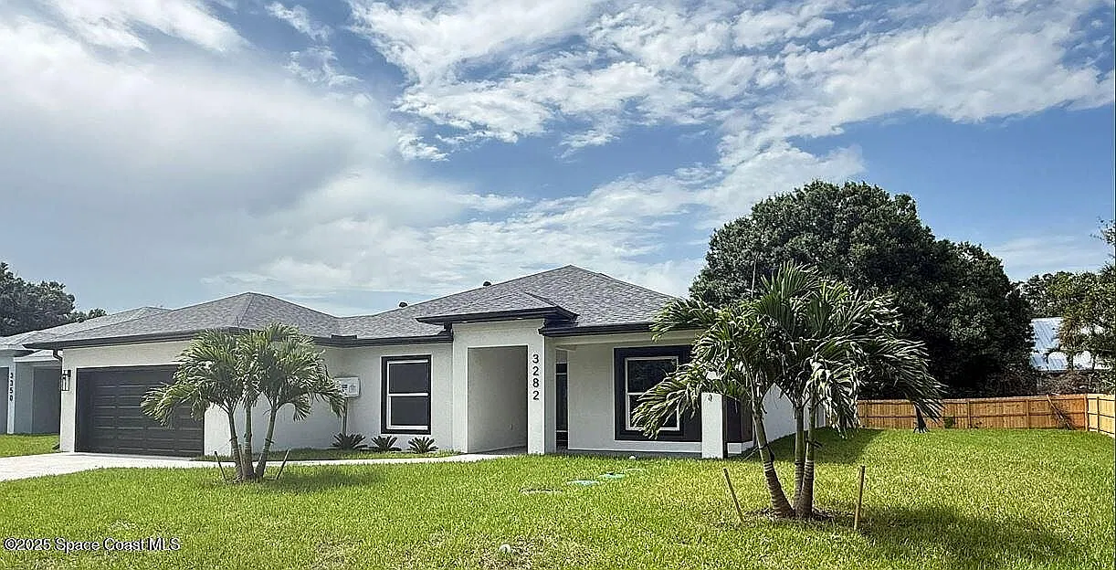 4 bed, 2012 sqft, $2,950 — Photo 1