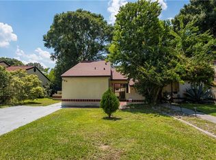 652 Golden Sunshine Cir, Orlando, FL 32807