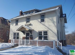 2919 Sunset Cir, Sioux City, IA 51104
