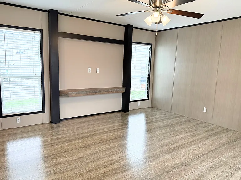 201 Sonoma Dr #131 — Photo 4