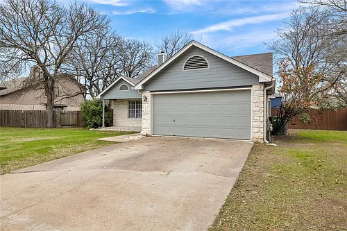 1808 Sylvia Ln Photo 1